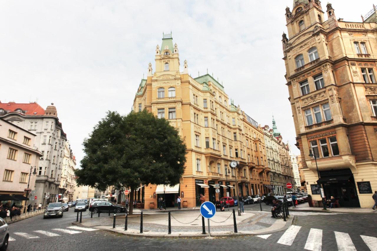 Tiffany Apartment Praha Exteriér fotografie